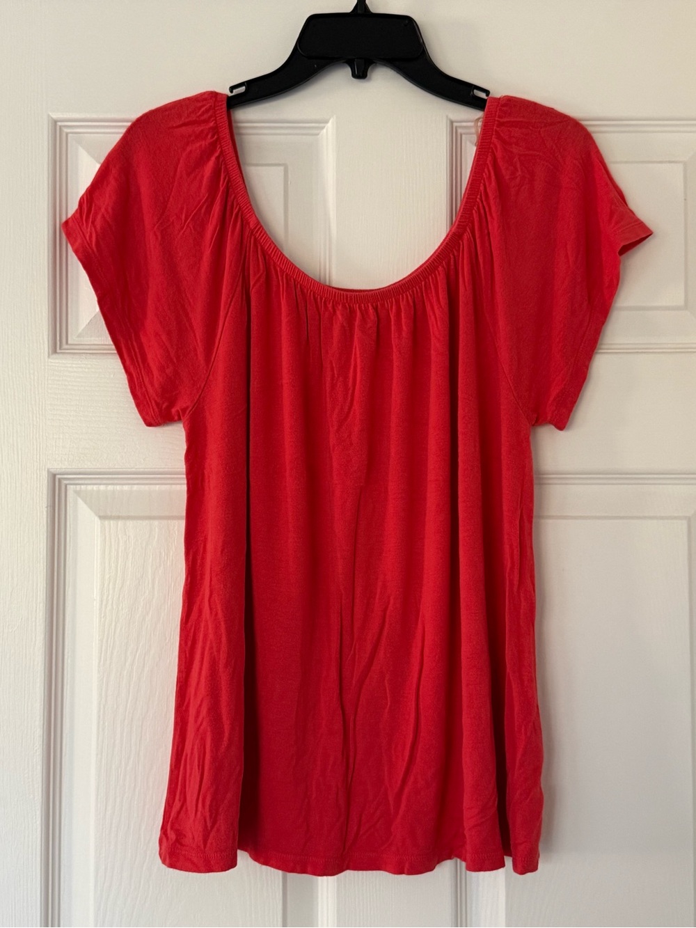 GAP Women's Bright Red Scoop Neck Short Sleeve Blouse